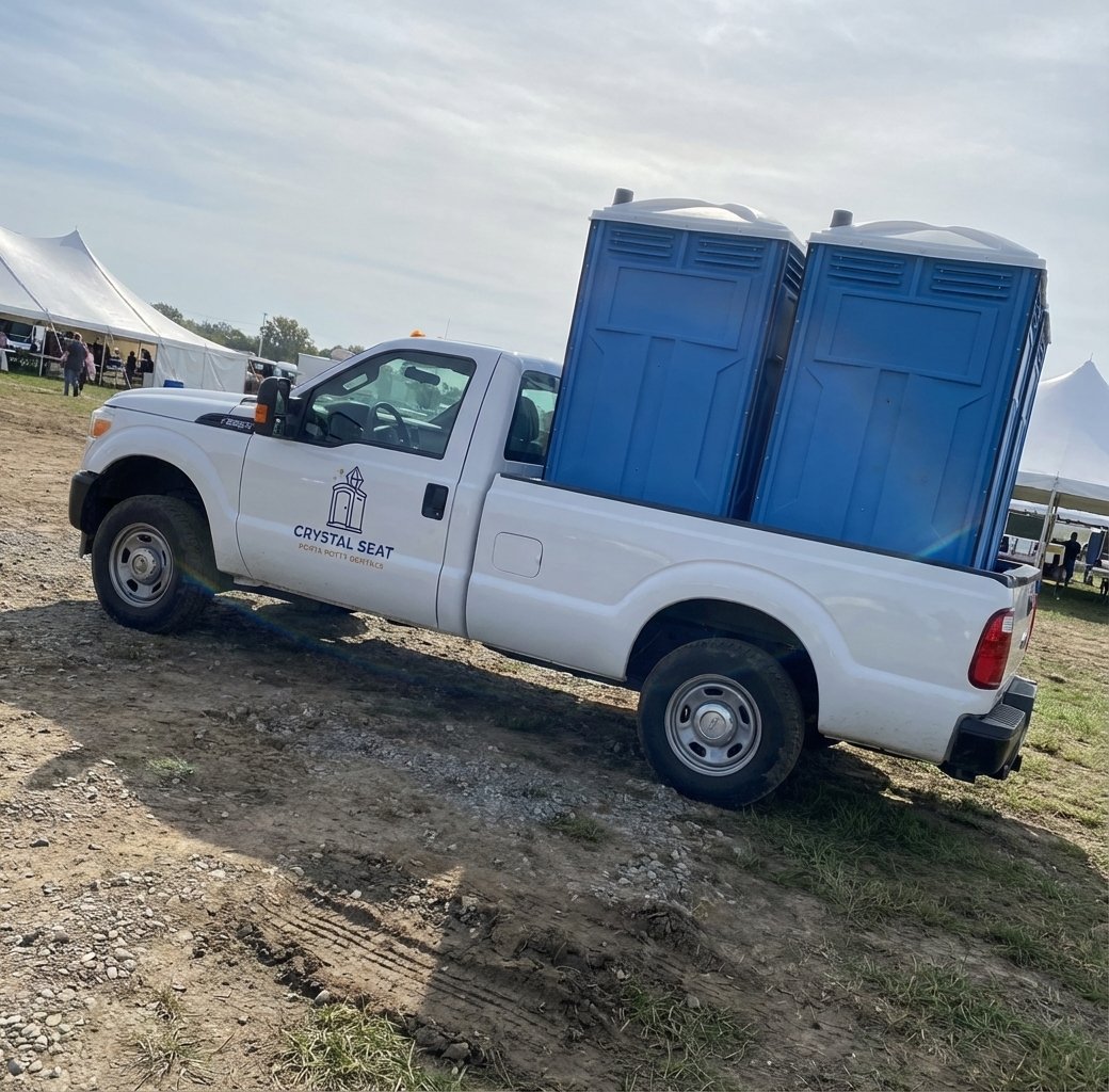Portable toilet delivery Cleveland